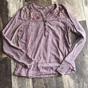 Embroidered Dusty Mauve Long-Sleeve Henley Top